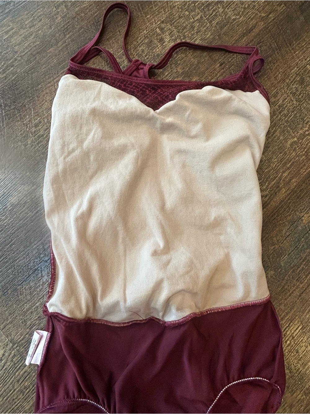 Women's Burgundy Textured Dance Leotard Small - Picture 5 of 9